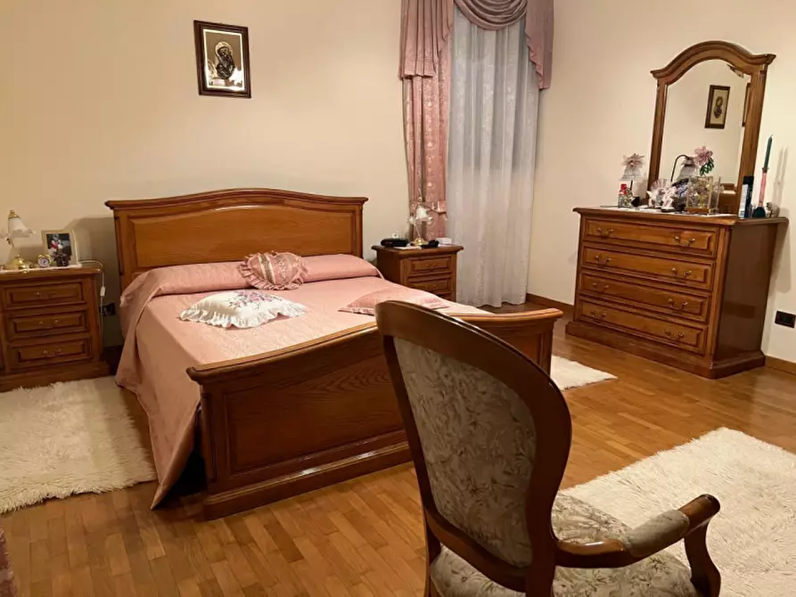 Immagine 15 di Villa in vendita  a Noale