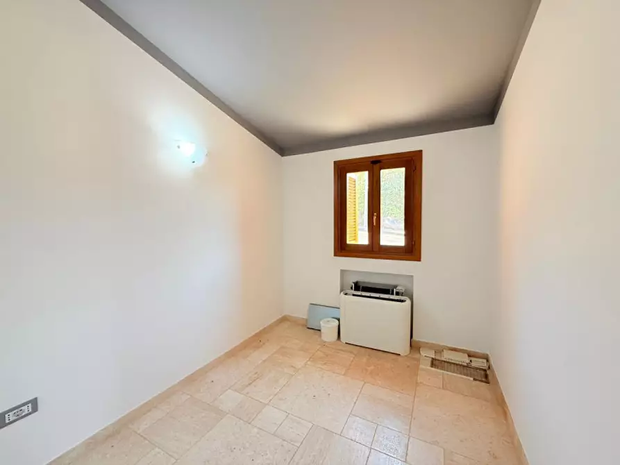 Immagine 7 di Villa in vendita  in Via Guido Cavalcanti a Loiri Porto San Paolo