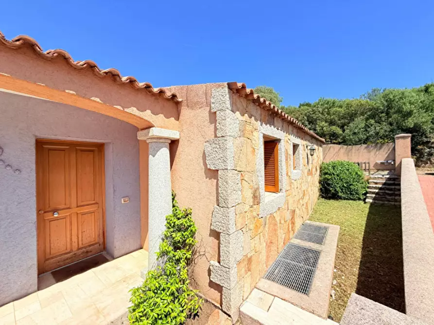 Immagine 31 di Villa in vendita  in Via Guido Cavalcanti a Loiri Porto San Paolo
