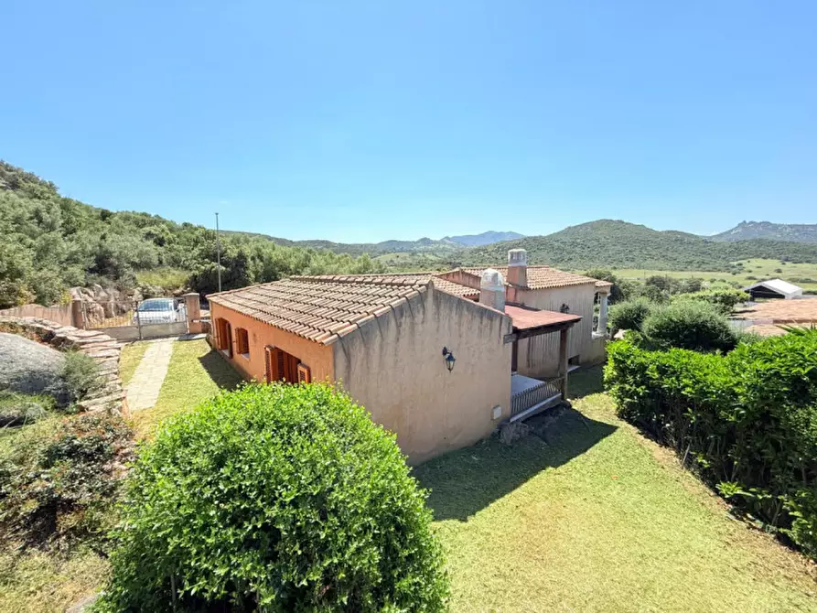 Immagine 36 di Villa in vendita  in Via Guido Cavalcanti a Loiri Porto San Paolo