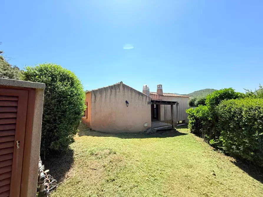 Immagine 42 di Villa in vendita  in Via Guido Cavalcanti a Loiri Porto San Paolo