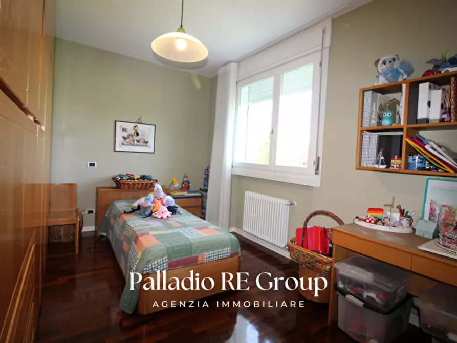 Immagine 7 di Appartamento in vendita  in Viale Trieste 27 a Vicenza