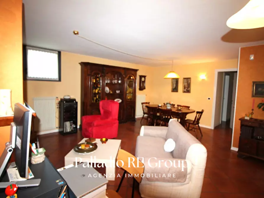 Immagine 22 di Appartamento in vendita  in Viale Trieste 27 a Vicenza