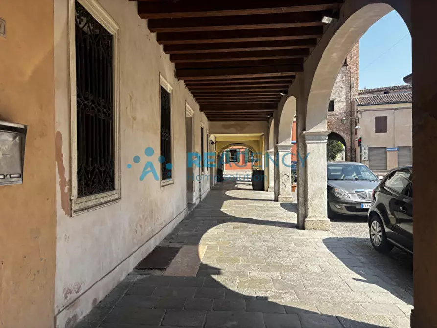 Immagine 24 di Negozio in affitto  in Via Roma 17 a Montagnana