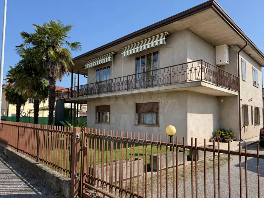 Immagine 2 di Casa indipendente in vendita  in Via Arzere a Solesino