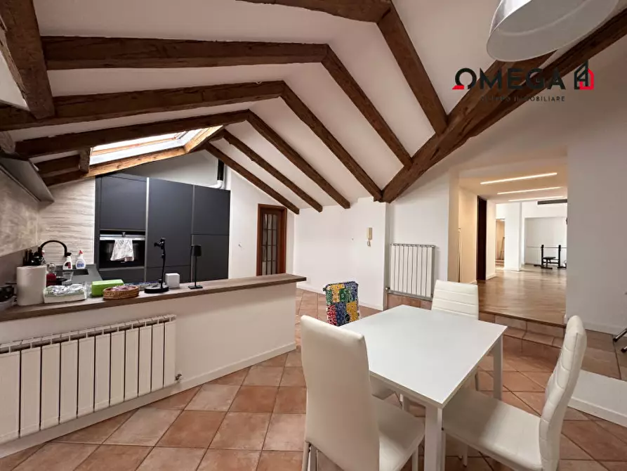 Immagine 15 di Appartamento in vendita  in via roma 20 a Trieste