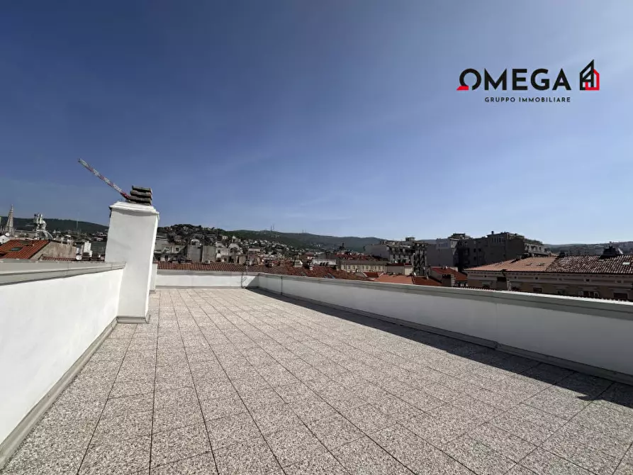 Immagine 23 di Appartamento in vendita  in via roma 20 a Trieste