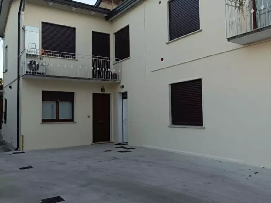 Immagine 1 di Appartamento in affitto  in via roma 183 a Albignasego