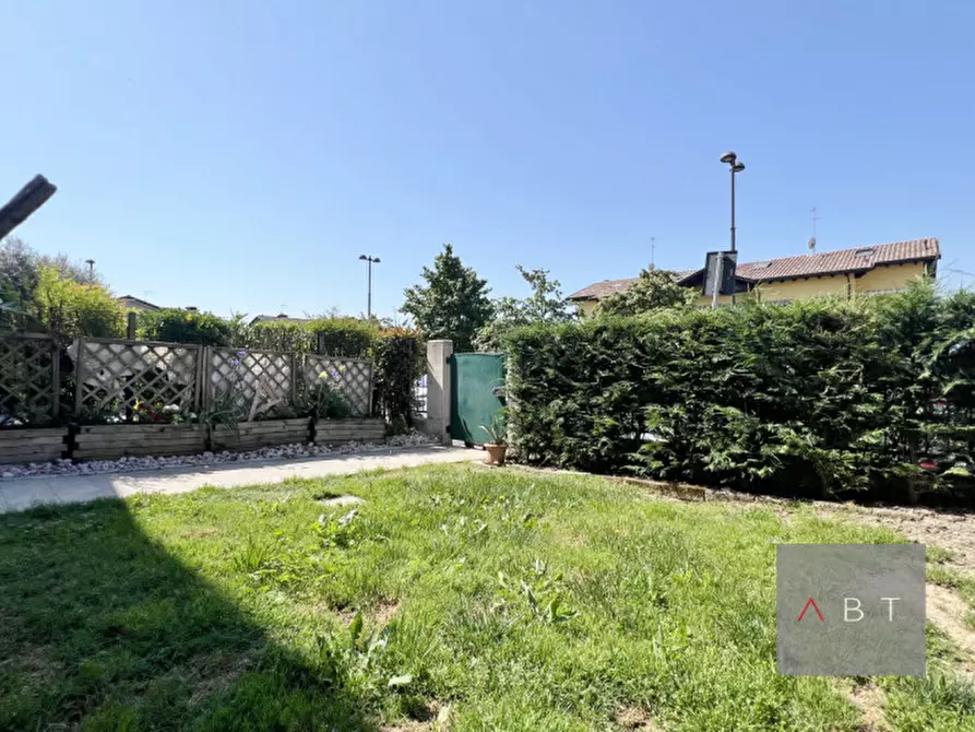 Immagine 1 di Casa quadrifamiliare in vendita  a Limena