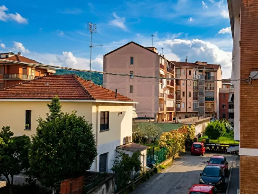 Immagine 22 di Appartamento in vendita  in Via Papa Giovanni XXIII a San Mauro Torinese