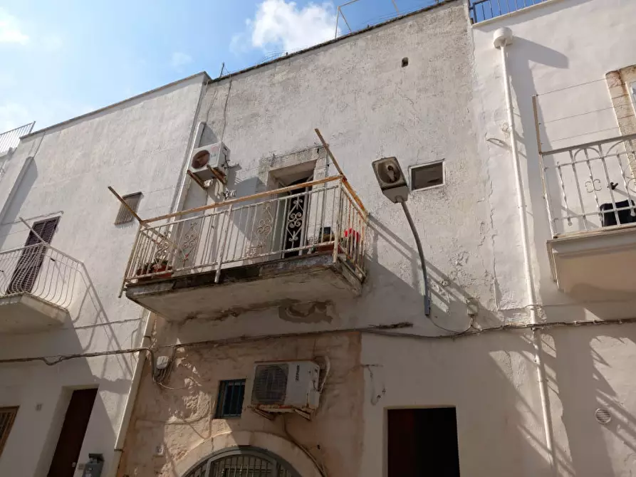 Immagine 1 di Casa indipendente in vendita  in Via Giacomo Leopardi a Ostuni