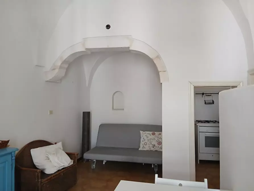 Immagine 2 di Casa indipendente in vendita  in Via Giacomo Leopardi a Ostuni
