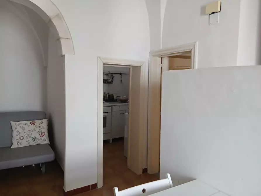 Immagine 3 di Casa indipendente in vendita  in Via Giacomo Leopardi a Ostuni
