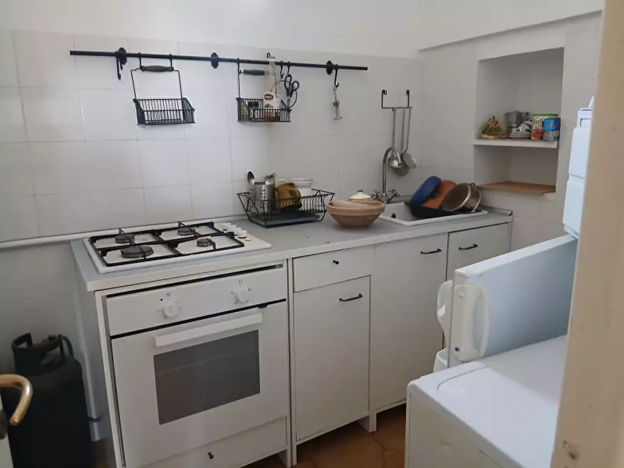 Immagine 11 di Casa indipendente in vendita  in Via Giacomo Leopardi a Ostuni