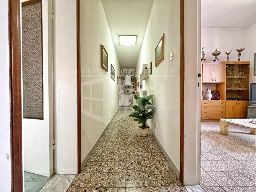 Immagine 4 di Appartamento in vendita  in Via Provinciale Pisana 10 a Livorno