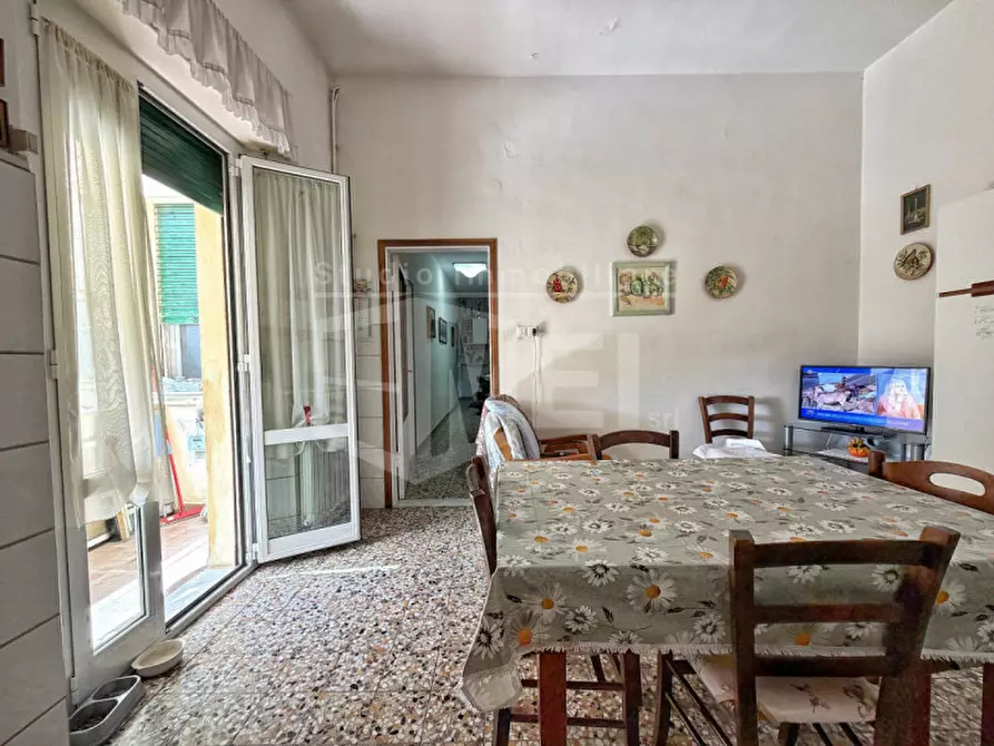 Immagine 9 di Appartamento in vendita  in Via Provinciale Pisana 10 a Livorno