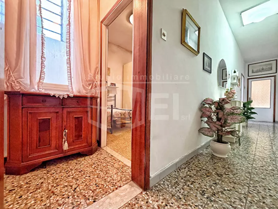 Immagine 13 di Appartamento in vendita  in Via Provinciale Pisana 10 a Livorno