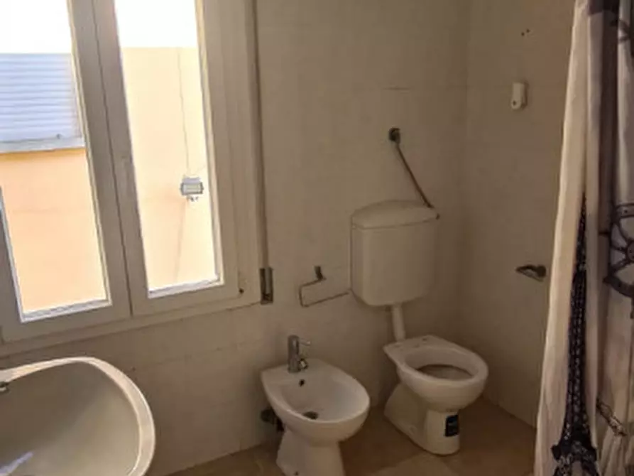 Immagine 6 di Laboratorio in vendita  in Via Roma a Saonara