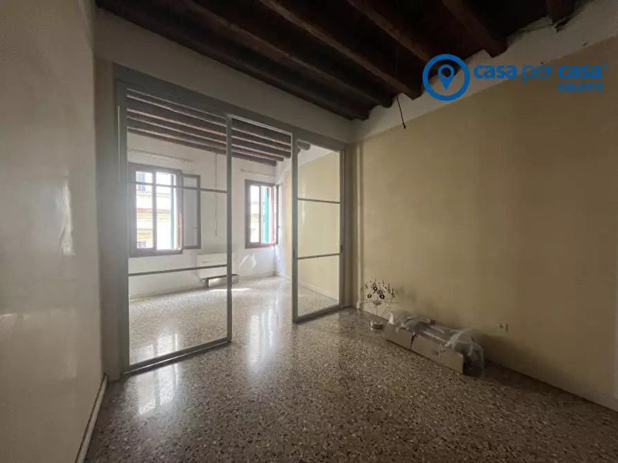 Immagine 1 di Ufficio in affitto  in Via Angeli 31 a Rovigo