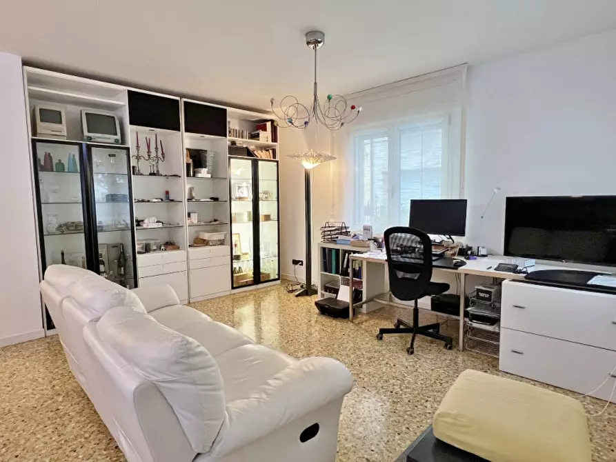 Immagine 18 di Casa bifamiliare in vendita  in via manzoni a Vicenza
