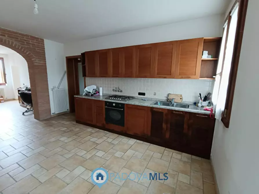Immagine 12 di Rustico / casale in vendita  in Via Ca' Ferrante,1 a Casalserugo
