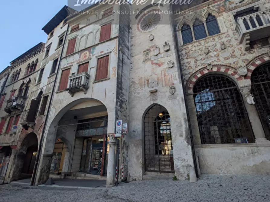 Immagine 25 di Attività commerciale in vendita  a Vittorio Veneto