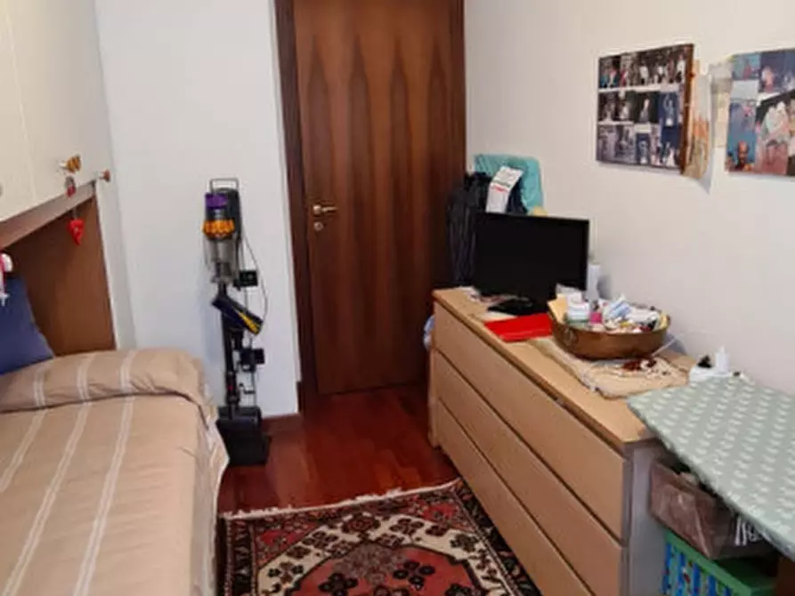 Immagine 9 di Appartamento in vendita  in Via Perugino a Padova