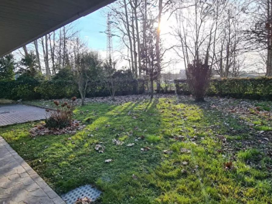 Immagine 16 di Appartamento in vendita  in Via Perugino a Padova