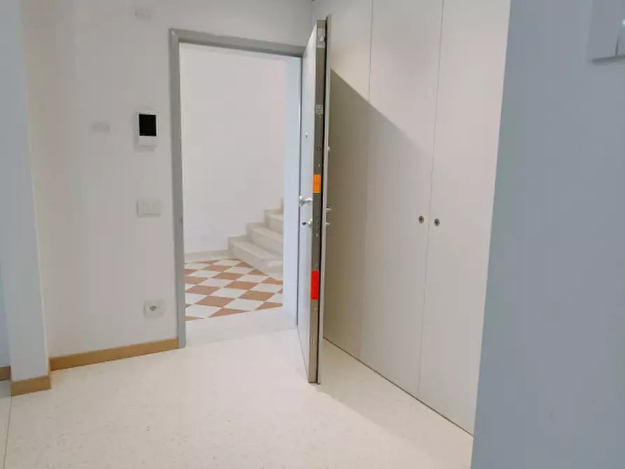 Immagine 3 di Appartamento in vendita  in Prato della Valle a Padova