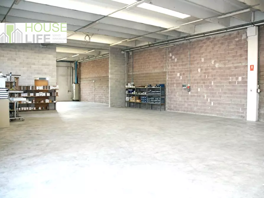 Immagine 2 di Capannone industriale in vendita  in Nuova Gasparona a Thiene