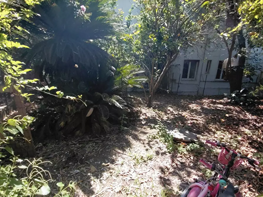 Immagine 6 di Appartamento in affitto  in via marechiaro 120 a Napoli