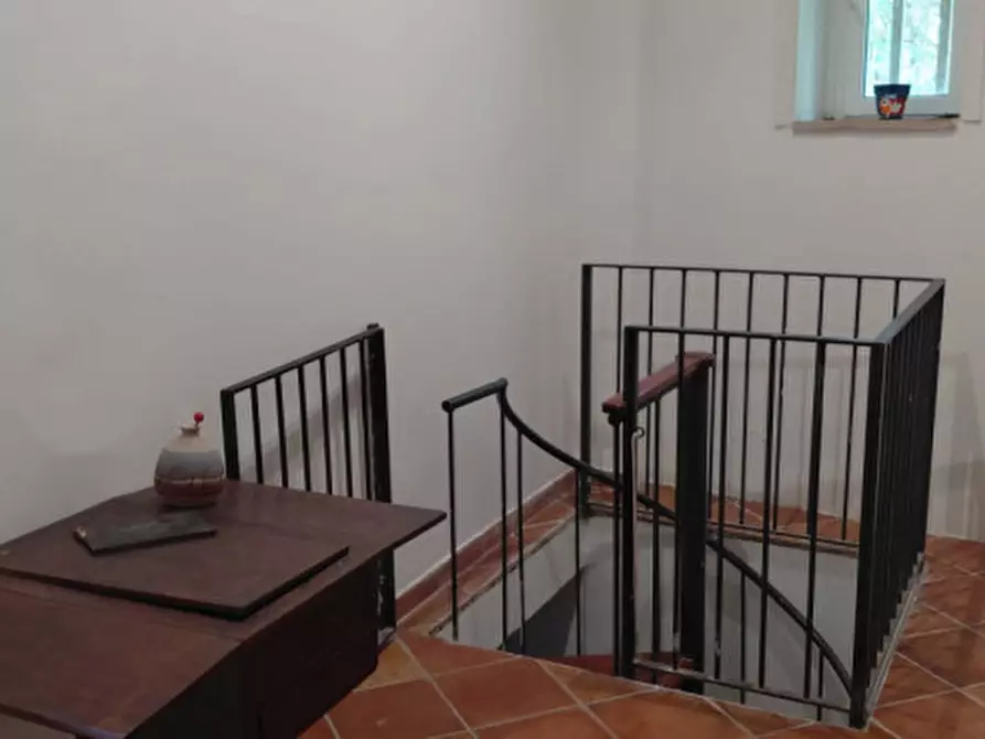 Immagine 9 di Appartamento in affitto  in via marechiaro 120 a Napoli