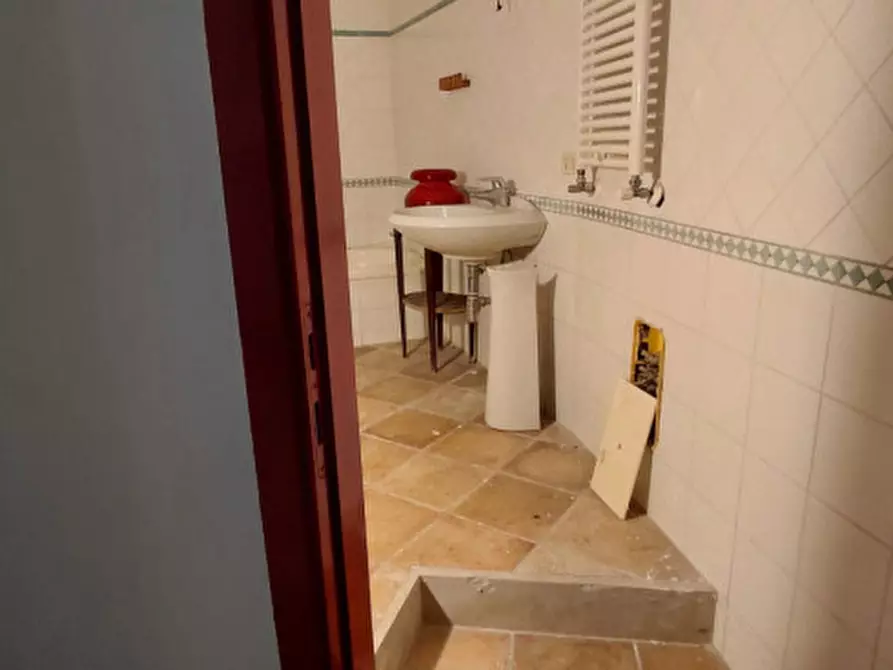 Immagine 15 di Appartamento in affitto  in via marechiaro 120 a Napoli