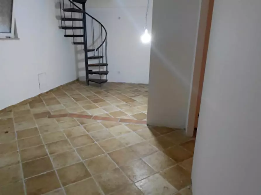 Immagine 16 di Appartamento in affitto  in via marechiaro 120 a Napoli