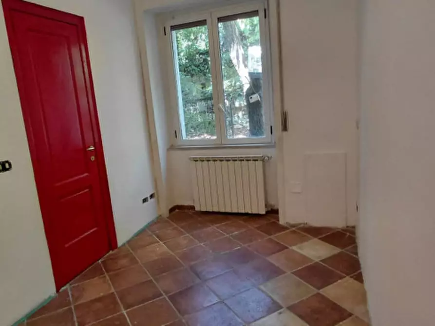 Immagine 27 di Appartamento in affitto  in via marechiaro 120 a Napoli