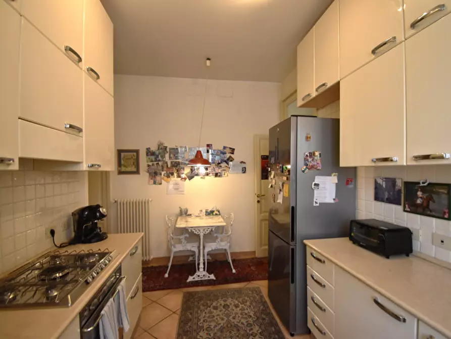 Immagine 12 di Appartamento in vendita  in Viale di Trastevere a Roma