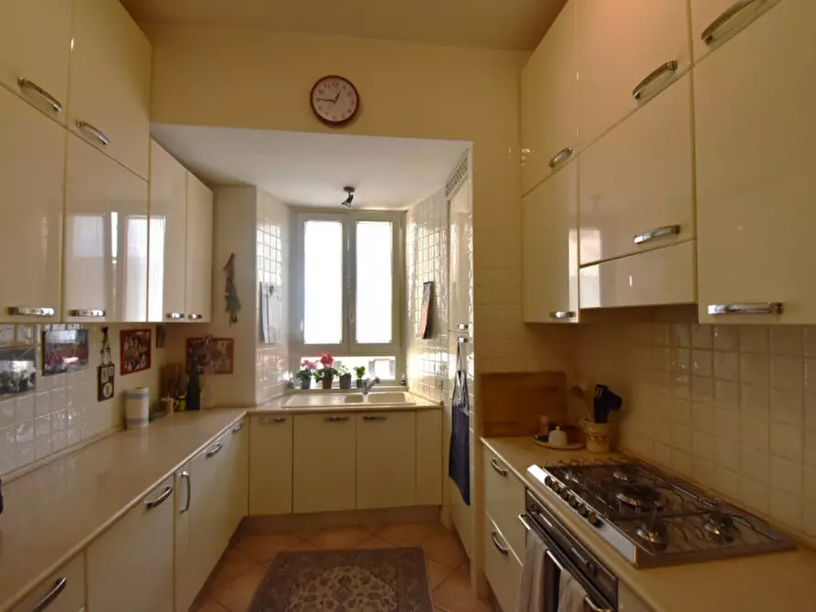 Immagine 13 di Appartamento in vendita  in Viale di Trastevere a Roma