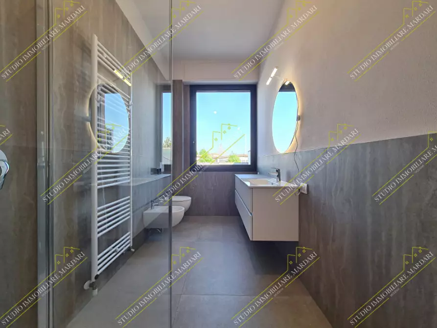 Immagine 13 di Appartamento in affitto  in Via mozart 73 a Modena