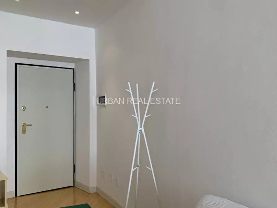 Immagine 6 di Appartamento in affitto  in Via Armando Diaz 10 a Trieste