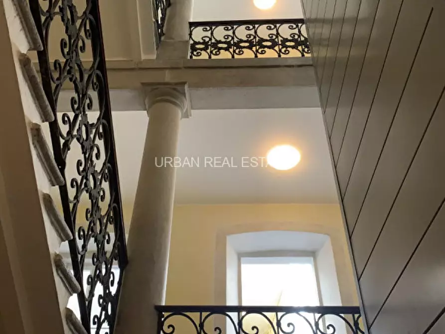 Immagine 29 di Appartamento in affitto  in Via Armando Diaz 10 a Trieste