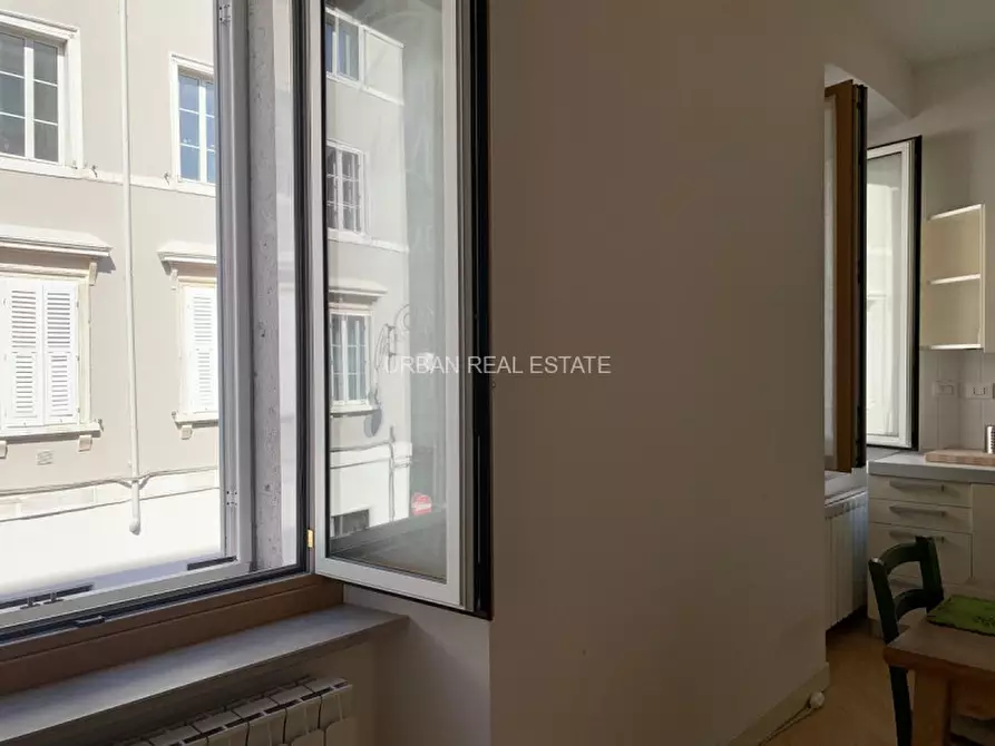 Immagine 48 di Appartamento in affitto  in Via Armando Diaz 10 a Trieste