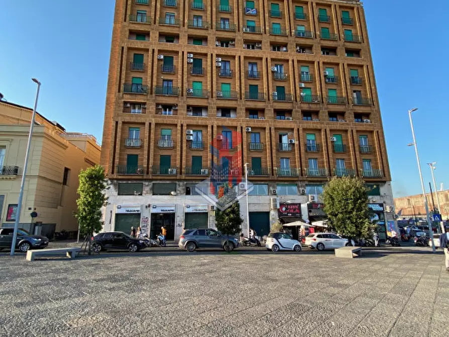 Immagine 5 di Appartamento in vendita  in INVESTIMENTO D'ELITE LOFT P.ZZA MUNICIPIO a Napoli