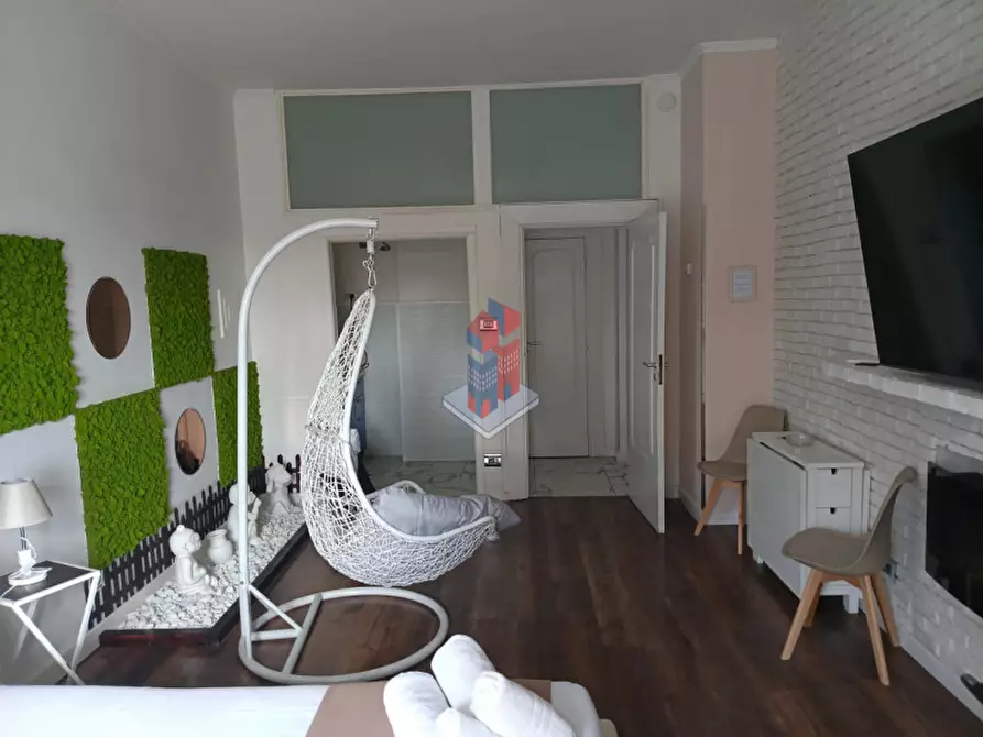 Immagine 12 di Appartamento in vendita  in INVESTIMENTO D'ELITE LOFT P.ZZA MUNICIPIO a Napoli