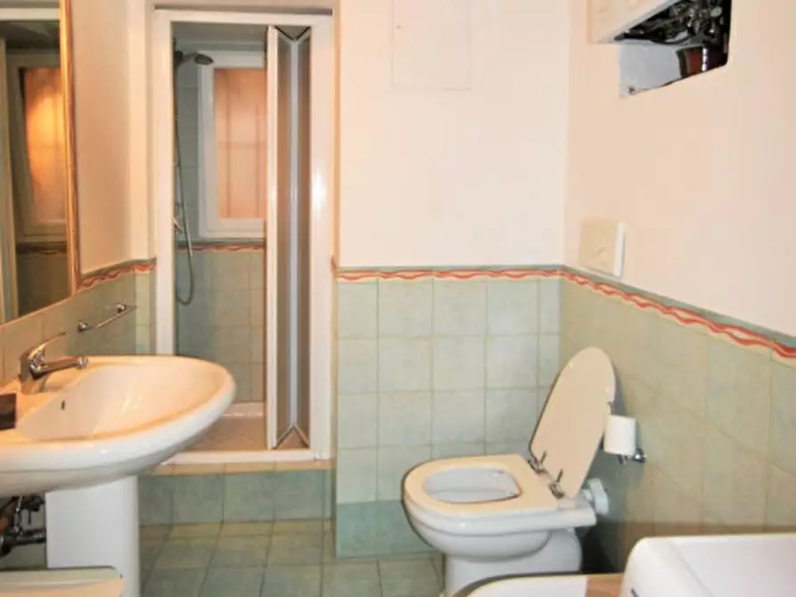 Immagine 9 di Appartamento in affitto  in Vicolo del Bologna a Roma