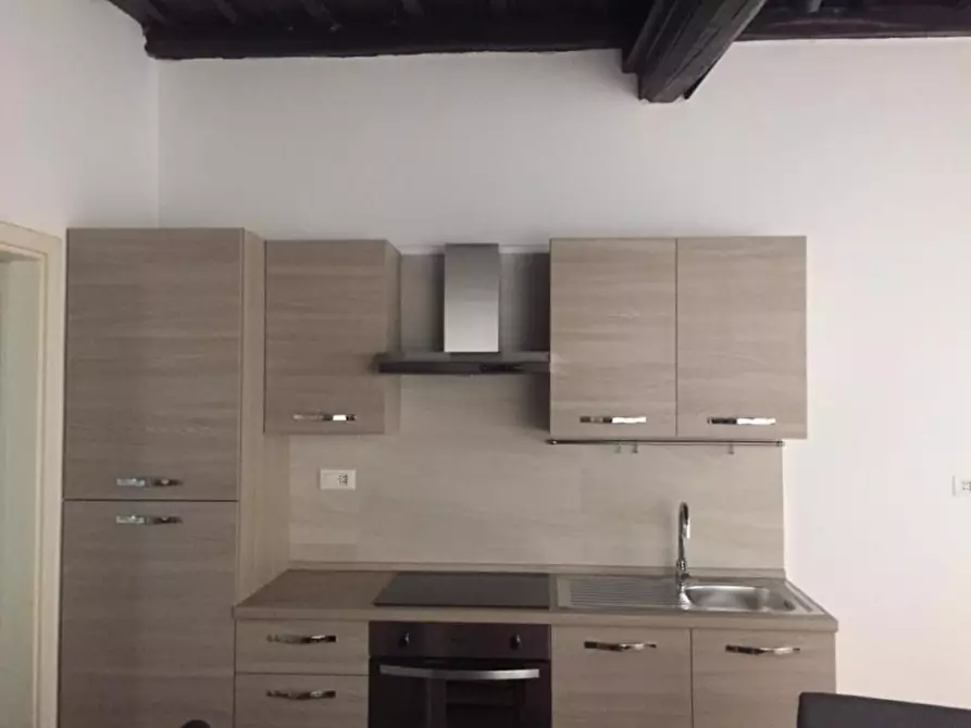 Immagine 25 di Appartamento in affitto  in Vicolo del Bologna a Roma