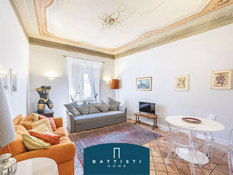 Immagine 2 di Appartamento in vendita  in Lungotevere De' Cenci a Roma
