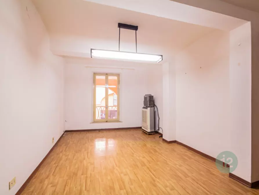 Immagine 9 di Ufficio in vendita  in Via Santa Maria 3 a Correggio