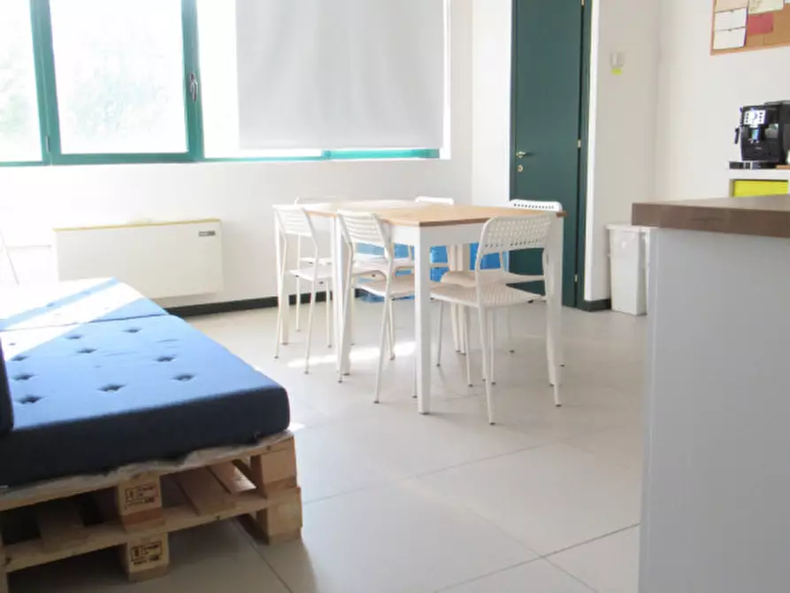 Immagine 8 di Ufficio in affitto  in via roma 173 a Villorba