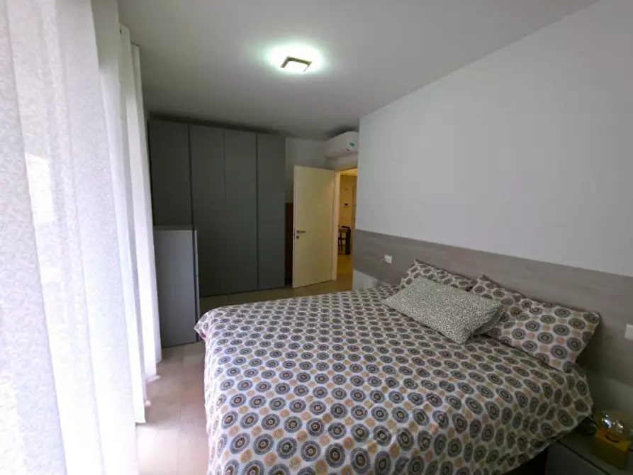 Immagine 10 di Appartamento in vendita  in viale Ravenna a Riccione