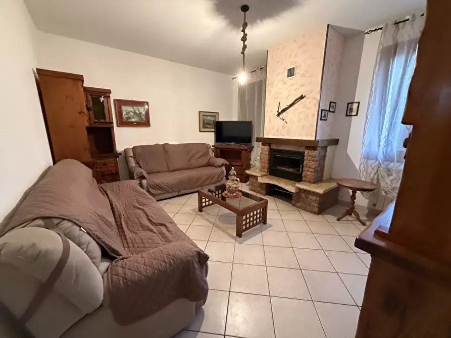 Immagine 8 di Villetta a schiera in vendita  in Località Artessura a Adria